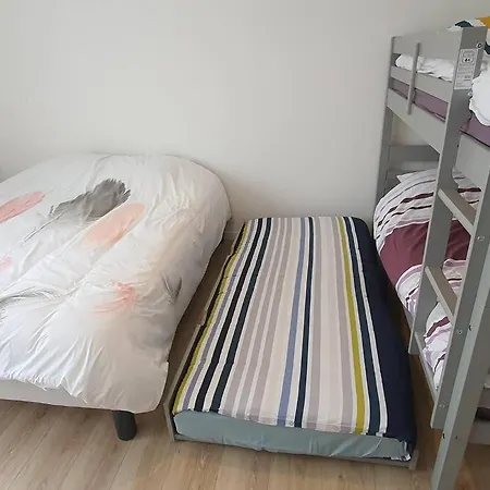 5 Personnes Sur Besbre * Dompierre-sur-Besbre